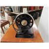 Image 9 : Singer Sewing Machine with Cabinet & Stool 