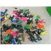 Image 5 : Vintage To Modern Plastic Army Men Toys 