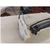 Image 2 : Motor Guide Four 12V Outboard 