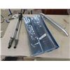 Image 1 : Tripod, Safety Bar, 8 Poly Zippered Bags 24''