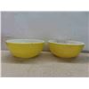 Image 2 : 5 Pyrex Primary Colour Mixing Bowls 