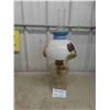 Image 1 : Aladdin Lamp with Shade and Chimney - 