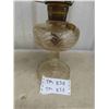 Image 2 : Aladdin Lamp with Shade and Chimney - 