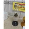 Image 4 : 3 Coal Oil Lamps with Chimneys 