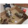 Image 3 : 4 Aladdin Burners , Wall Mount Lamp Holder with