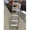 Image 2 : Ladder