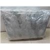 Image 2 : new-grey area rug 4'x6' NSR 