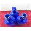 Image 2 : 3 cobalt blue milk of magnesia bottles 