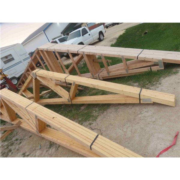 (5) 20ft Common Trusses 