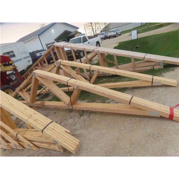 (5) 20ft Common Trusses 