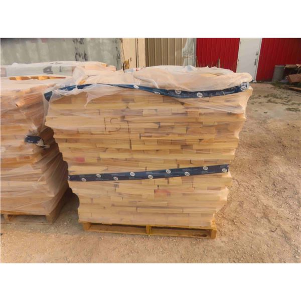 Cut offs 2'' x 4'' , 2'' x 6'' on Pallet Lot of 42'' x 48'' x 