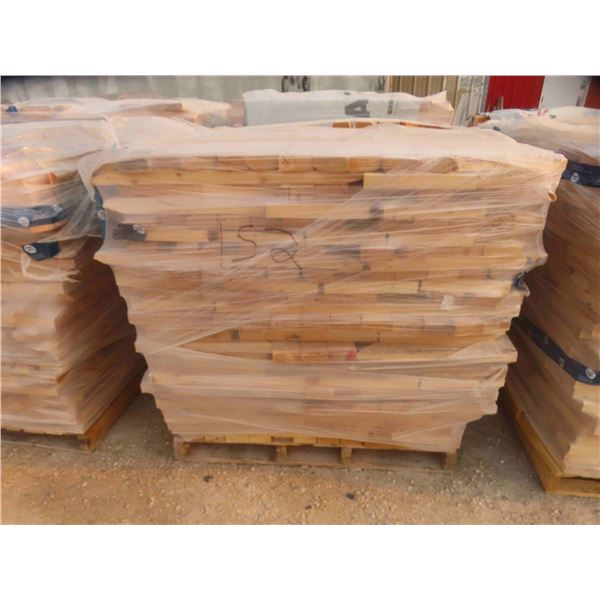 Cut offs 2'' x 4'' , 2'' x 6'' on Pallet Lot of 42'' x 48'' 