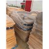 Image 1 : Cut offs 2'' x 4'' , 2'' x 6'' on Pallet Lot of 42'' x 48'' x 