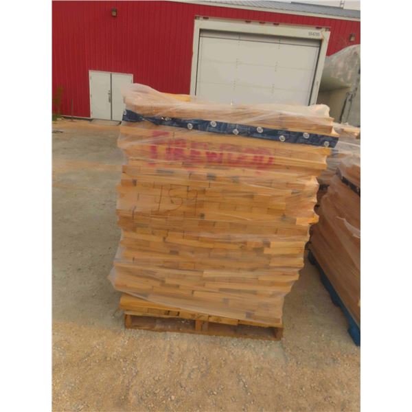 Cut offs 2'' x 4'' , 2'' x 6'' on Pallet Lot of 42'' x 48'' x 