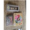 Image 1 : Misc Tins/Kay Robertson BobbleHead