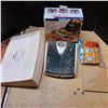 Image 1 : scale, pie maker and file holder