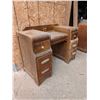Image 2 : Oak Desk with drawers and flower design 42"x28"x17"