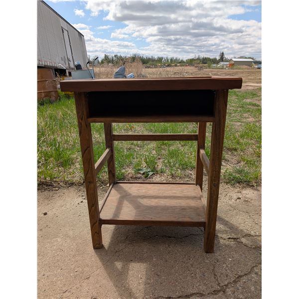 Antique wooden Small Table 25"x20"x30"