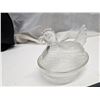 Image 3 : 6.5" Vintage Hen On A Nest Clear