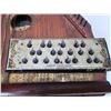 Image 2 : Early 1900s American Mandolin Harp Special Niagara Model 16" x 19" - Marketed By Louis Daum