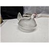 Image 1 : 6.5" Hen On A Nest Clear
