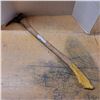 Image 1 : Long handle pickaxe