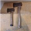 Image 1 : 2 hatchets