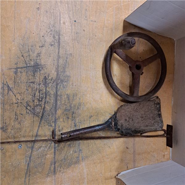 wheel and ash scoop