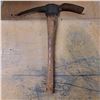 Image 1 : Pickaxe tool