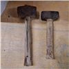 Image 1 : 2 small hammers