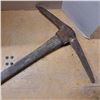 Image 2 : Pickaxe tool