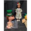 Image 2 : Assortment of Dolls