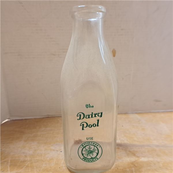 1 vintage dairypool bottles 10"H