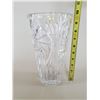 Image 2 : Pinwheel Crystal Vase - 10 inches high