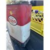 Image 2 : Imperial Esso 1 Gallon Oil Can