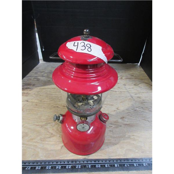 Coleman (0695) Lantern.