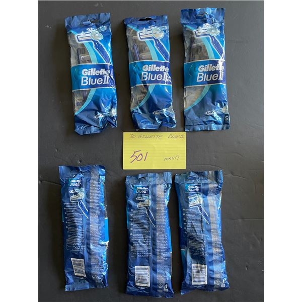 30 Gillette Blue II razors