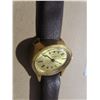Image 3 : VINTAGE TIMEX LADIES MAN WIND ,  RUNS