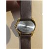 Image 4 : VINTAGE TIMEX LADIES MAN WIND ,  RUNS