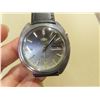 Image 2 : VINTAGE MEN'S ORIENT AUTO WIND, DAY/DATE @3   RUNS