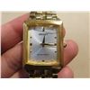 Image 2 : VINTAGE  MEN'S OR LADIES' ORIENT QUARTZ,,  RUNS