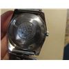 Image 3 : VINTAGE MEN'S RAD GREEN HORSE,  AUTO WIND, DAY/DATE @3   RUNS