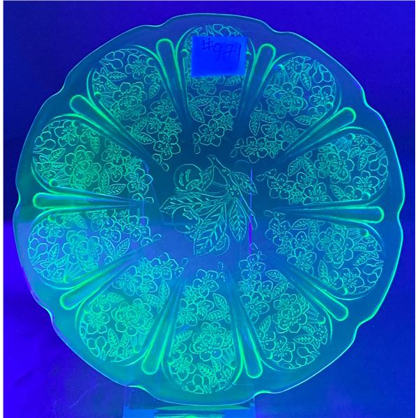 URANIUM DEPRESSION GLASS “CHERRY BLOSSOM” 7’WIDE PLATE