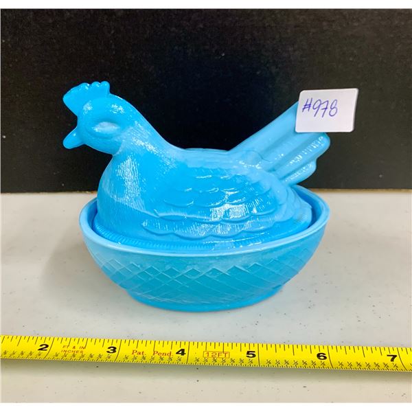 HEISEY BLUE SLAG VINTAGE HEN ON NEST