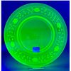 Image 1 : ANTIQUE URANIUM GLASS ACID ETCHED FLOWERS 8 3/4" WIDE PLATE. GLOWS!