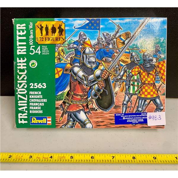 REVELL 1:72 SCALE FRENCH KNIGHTS 100 YEARS WAR SERIES: 54 PIECES ALL INTACT NIB