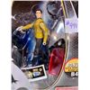 Image 2 : STAR TREK GALAXY COLLECTION SULU ACTION FIGURE SEALED NIB