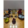 Image 1 : Assorted Glassware and baskets