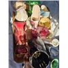 Image 2 : App 12 Vases – mixed media. From large to small – glass and ceramic