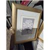 Image 4 : 5 Pictures – all framed